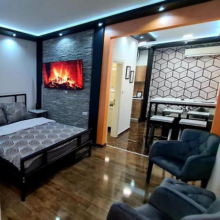 Fantastic Place Апатин Екстериор снимка